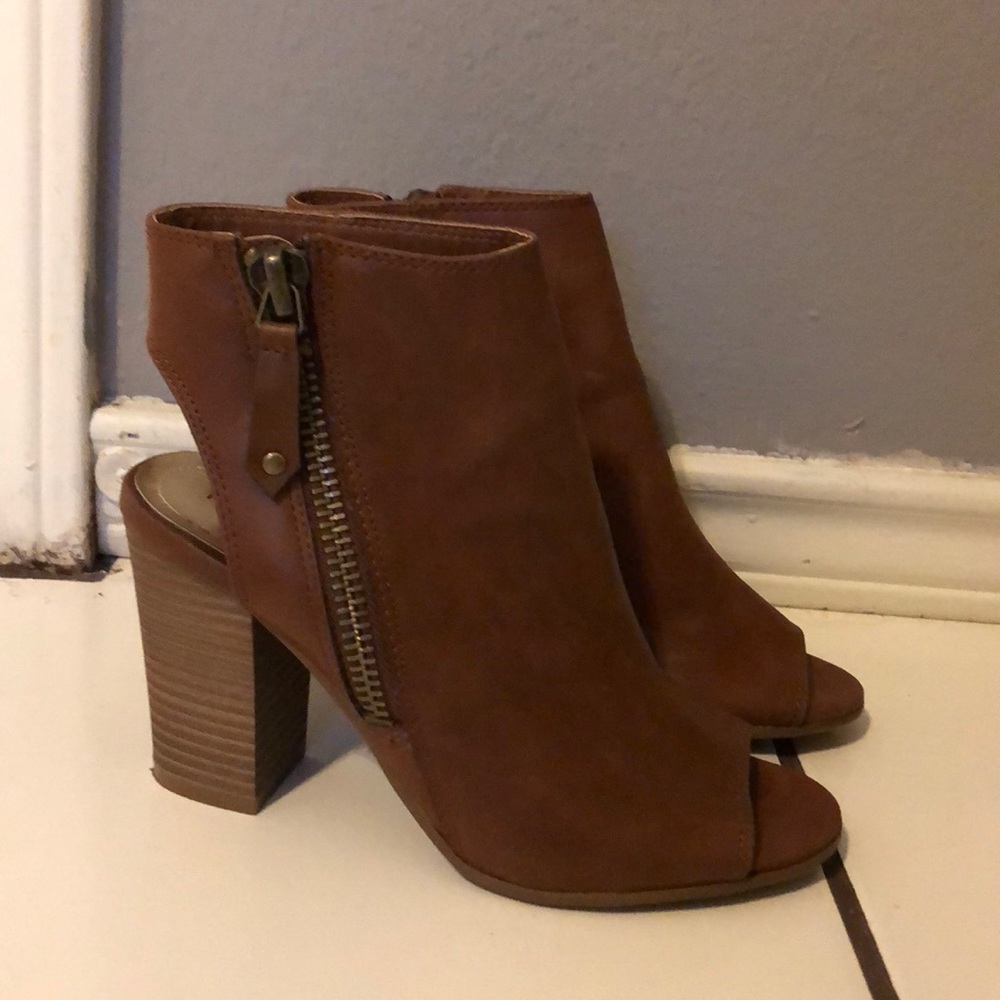 Brown heels